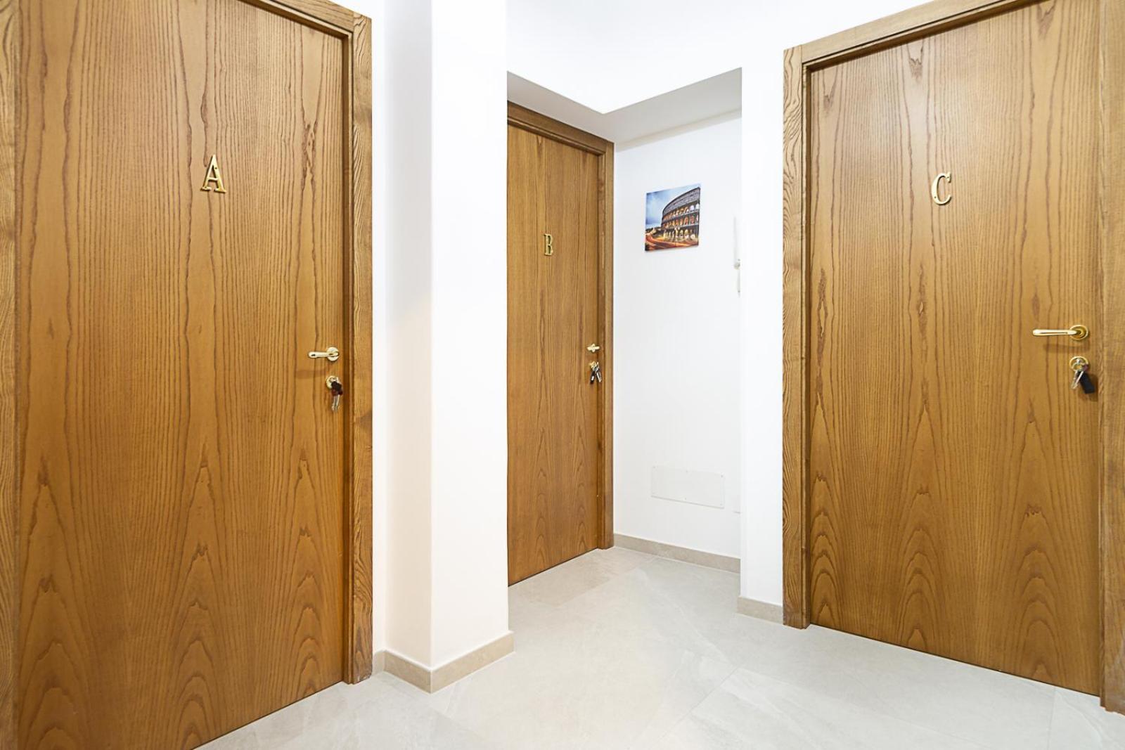 Vatican Cipro Guest House โรม ภายนอก รูปภาพ