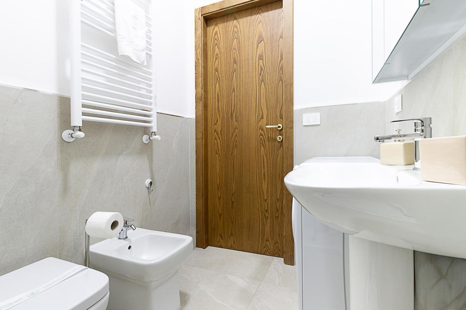 Vatican Cipro Guest House โรม ภายนอก รูปภาพ