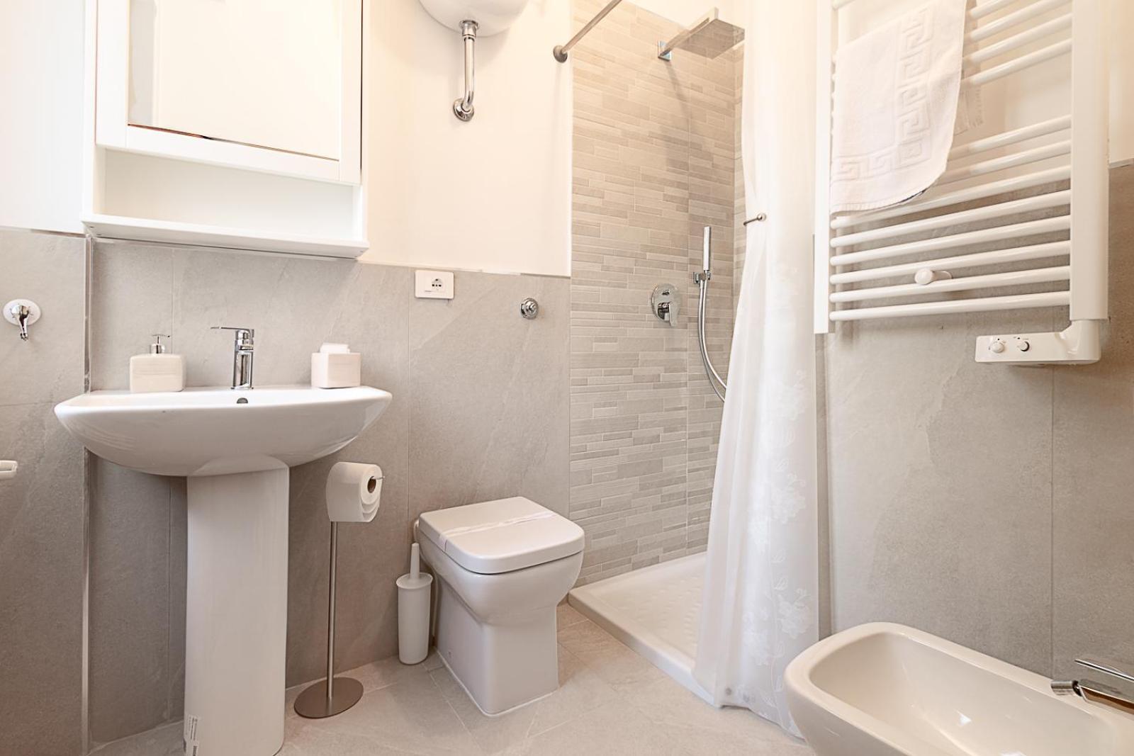 Vatican Cipro Guest House โรม ภายนอก รูปภาพ