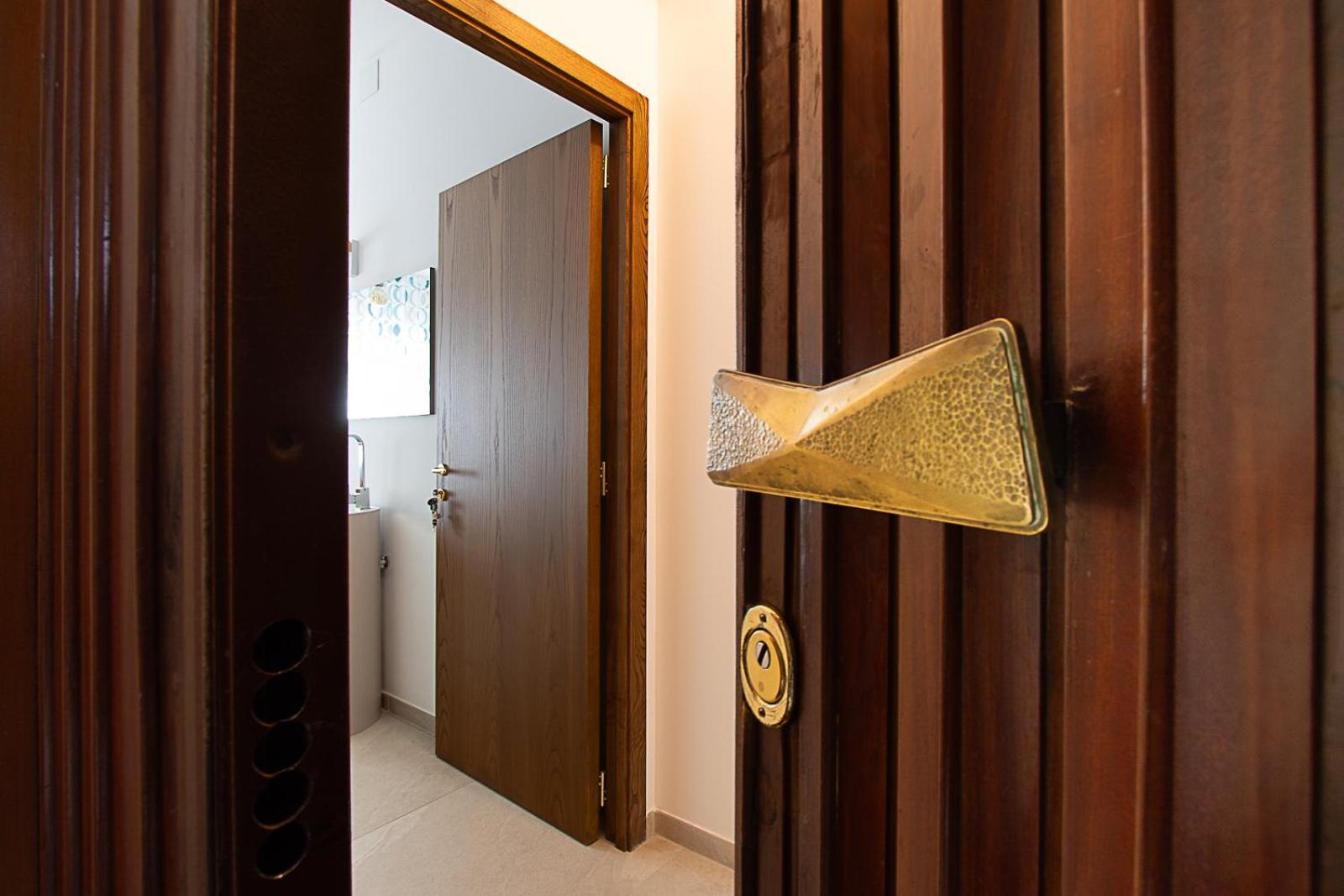 Vatican Cipro Guest House โรม ภายนอก รูปภาพ